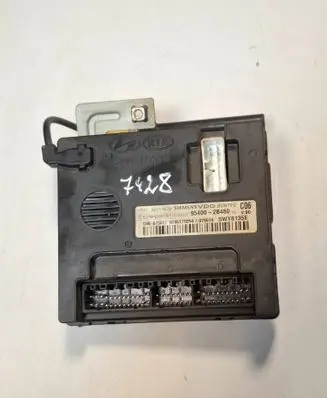 Hyundai Santa Fe Immobilizer control unit/module 954002B480 5WY8135E 97RA012207