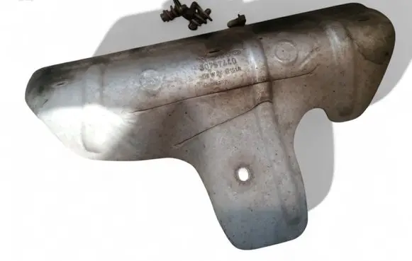 Volvo S80 Exhaust heat shield 30757440