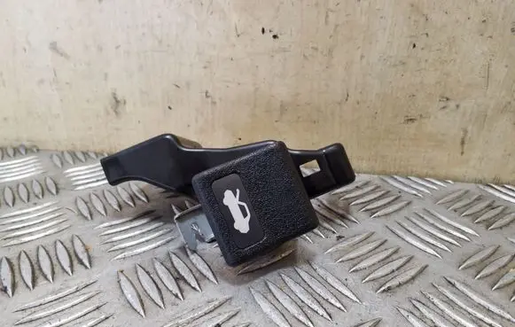 Subaru Outback Engine bonnet (hood) release handle