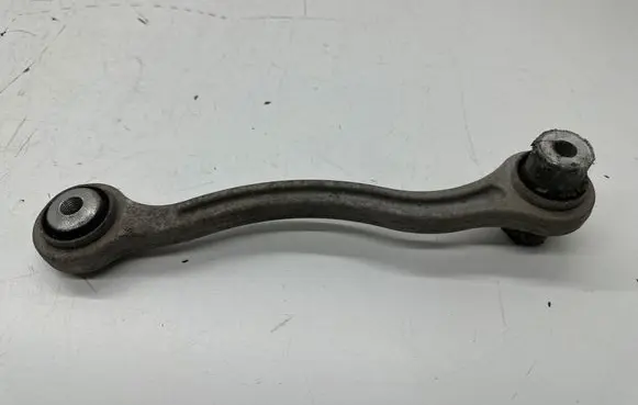 Mercedes-Benz CLS C218 AMG Rear control arm 20402