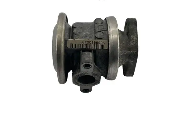 Audi A6 S6 C5 4B EGR valve 078131101F