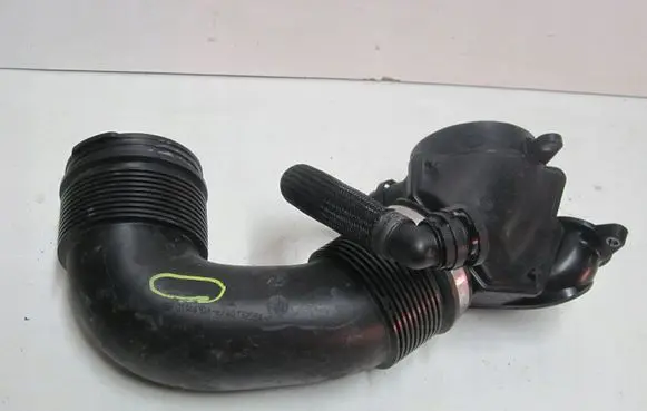 Audi Q8 Air intake duct part 059129616G