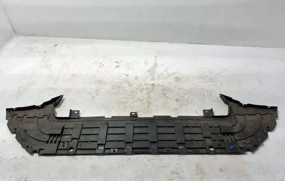 Volvo XC90 Engine splash shield/under tray 31353372