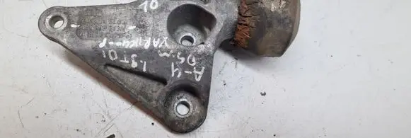 Audi A4 S4 B7 8E 8H Engine mount bracket 8E0199343N