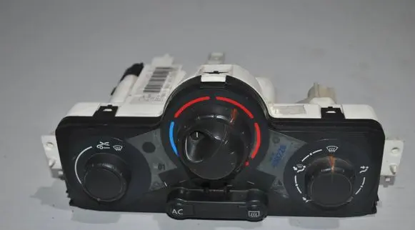 Renault Scenic II - Grand scenic II Climate control unit 69580001 6E42A5 F666572Q