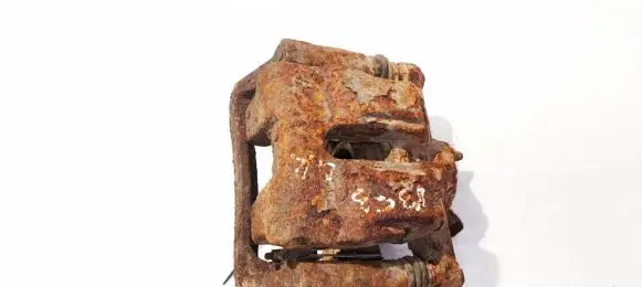 Land Rover Discovery 3 - LR3 Rear brake caliper