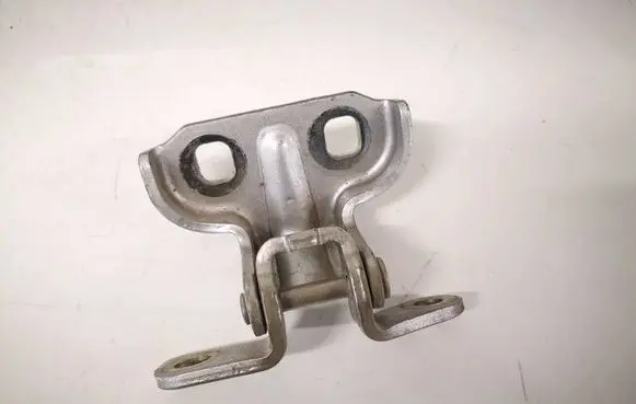 Cadillac ATS Rear door lower hinge 
