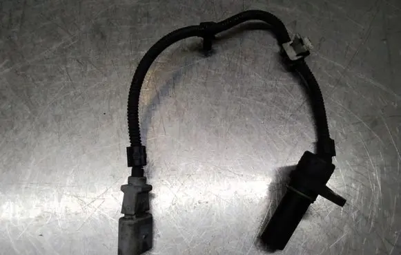 Volkswagen Transporter - Caravelle T5 Crankshaft position sensor 9805940