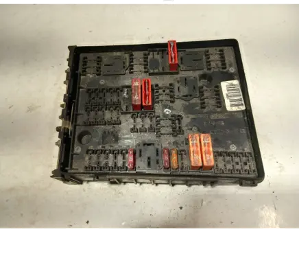 Audi A3 S3 8P Fuse module 1K0937124K 038986