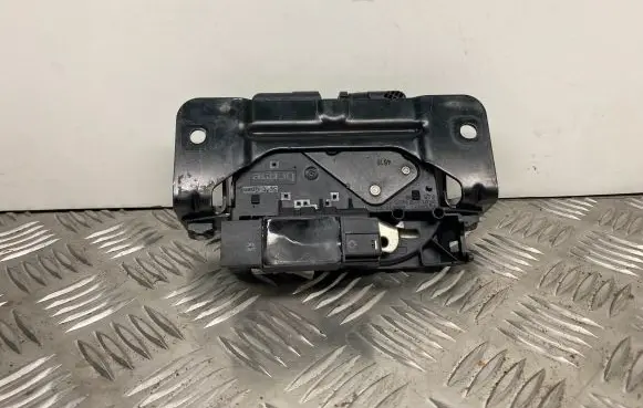 BMW 4 F36 Gran coupe Tailgate/trunk/boot lock/catch/latch 7269544