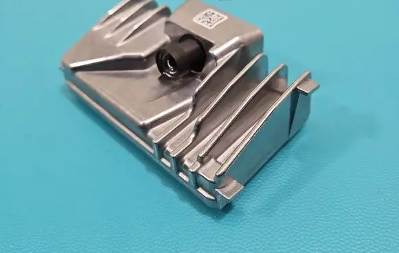 Windshield/windscreen camera