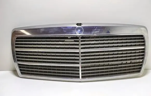 Mercedes-Benz E W124 Front grill 2018880123