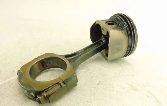Renault Megane I Piston 