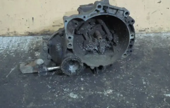 Volkswagen Polo II 86C 2F Manual 4 speed gearbox AHD
