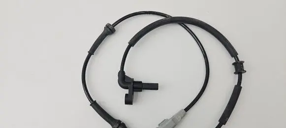 Citroen Berlingo ABS brake wheel speed sensor 0265007668