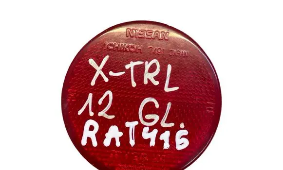 Nissan X-Trail T31 Rear tail light reflector E13020982 I090035 7491