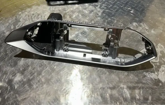 Peugeot 308 Radio/GPS head unit trim 98075499VV