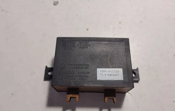 Volkswagen Polo II 86C 2F Immobilizer control unit/module 1H0953257BB T1378039W 008VWZ3Z0