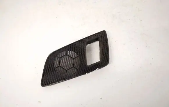 Side speaker trim/cover