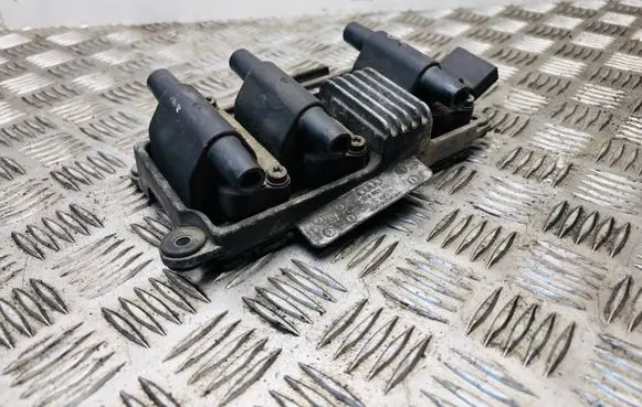 Audi A6 S6 C5 4B High voltage ignition coil 078905104