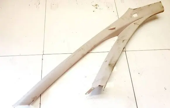 Citroen C4 II Picasso (C) pillar trim 96770543bj