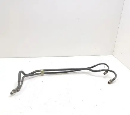Subaru Outback Gearbox oil cooler pipe/hose 