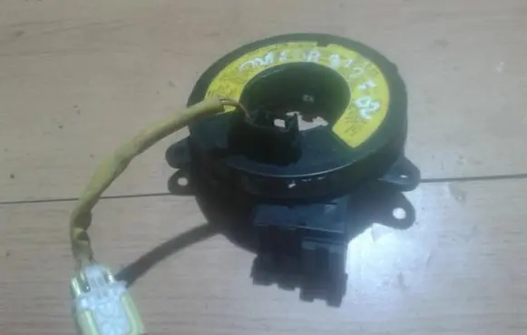 Mazda 323 F Airbag slip ring squib (SRS ring)