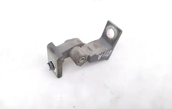 Volkswagen Amarok Front door lower hinge 8K0831402A