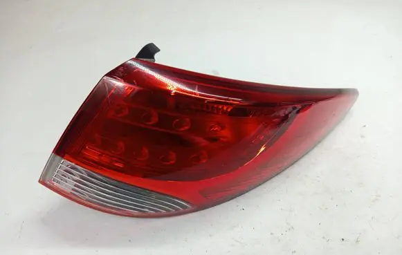 Hyundai ix35 Rear/tail lights 92402-2Y0
