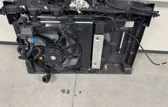 Opel Crossland X Radiator support slam panel 9809083080