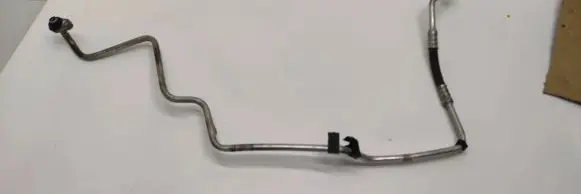 Jeep Cherokee III KJ Air conditioning (A/C) pipe/hose Gy4860
