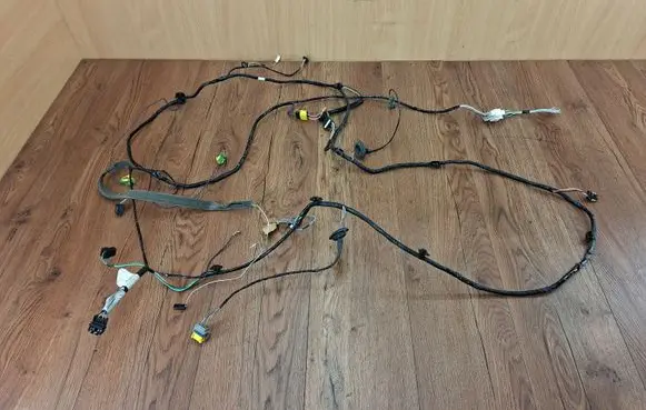 Renault Vel Satis Rear tail light wiring loom 8200431274