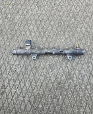 Fuel main line pipe