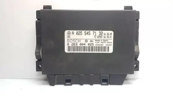 Mercedes-Benz E W211 Parking PDC control unit/module A0255457132