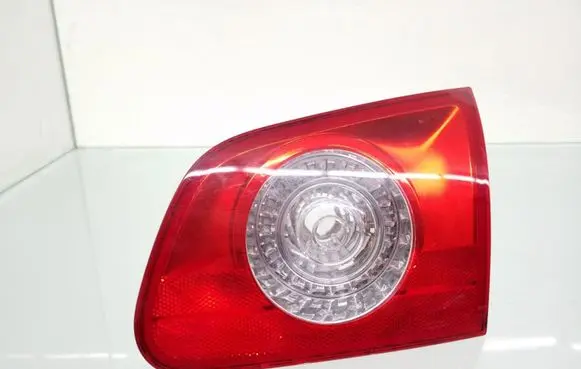 Volkswagen PASSAT B6 Tailgate rear/tail lights 3C9945094