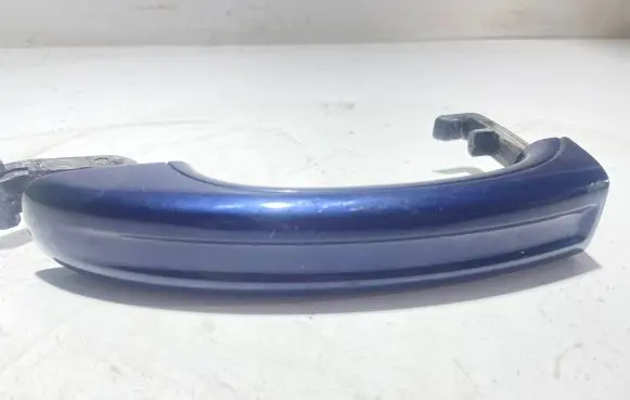 Audi Q7 4L Front door exterior handle 4L0837205