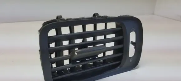 Volvo S70 V70 V70 XC Dashboard side air vent grill/cover trim 9177530