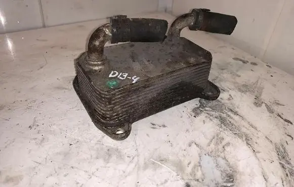 Engine oil radiator