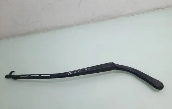 BMW 3 E90 E91 Front wiper blade arm
