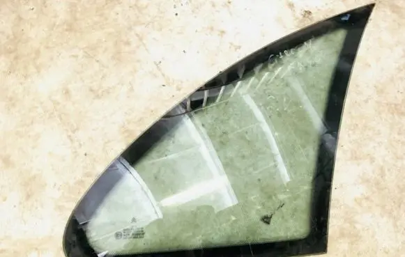 Citroen Xsara Picasso Rear side window