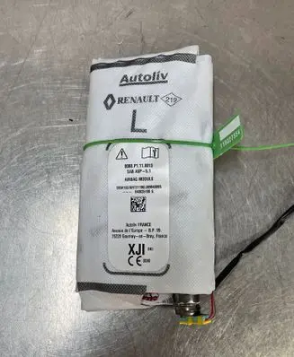 Dacia Sandero III Trunk lid opening control unit 985H16516R