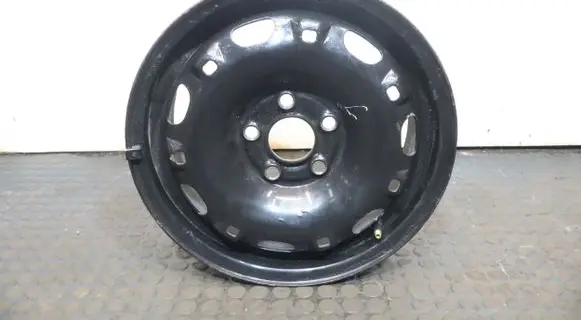 Volkswagen Polo IV 9N3 R14 steel rim 