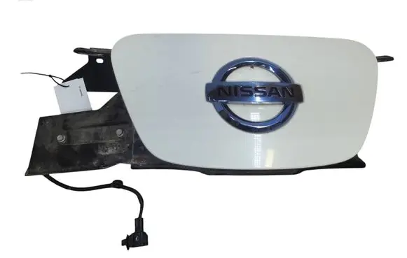 Nissan Leaf I (ZE0) Electric car charge socket cover 657013NL6A
