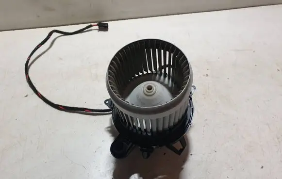 Renault Captur Heater fan/blower 5P3730000 523730000