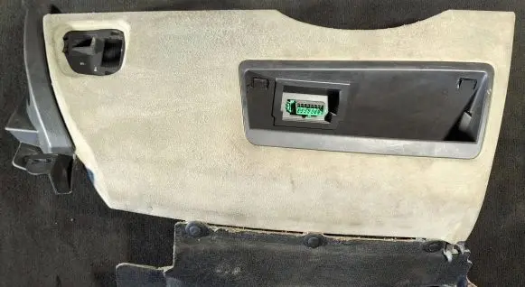 Citroen C8 Dashboard lower bottom trim panel 1847286000 37286G 03082004
