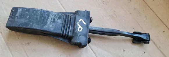 Audi A6 S6 C8 4K Front door check strap stopper 4K0837249