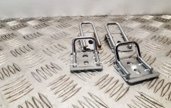 Ford S-MAX Tie down hook / loop 