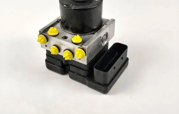 Opel Agila A ABS Pump 06210201144 06210901483 5WK84118