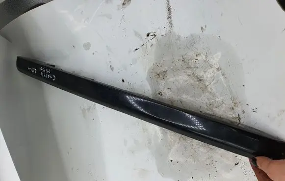 Toyota Corolla Verso E121 Trunk door license plate light bar 7681105010