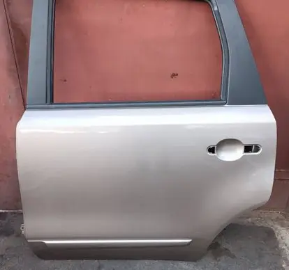 Rear door